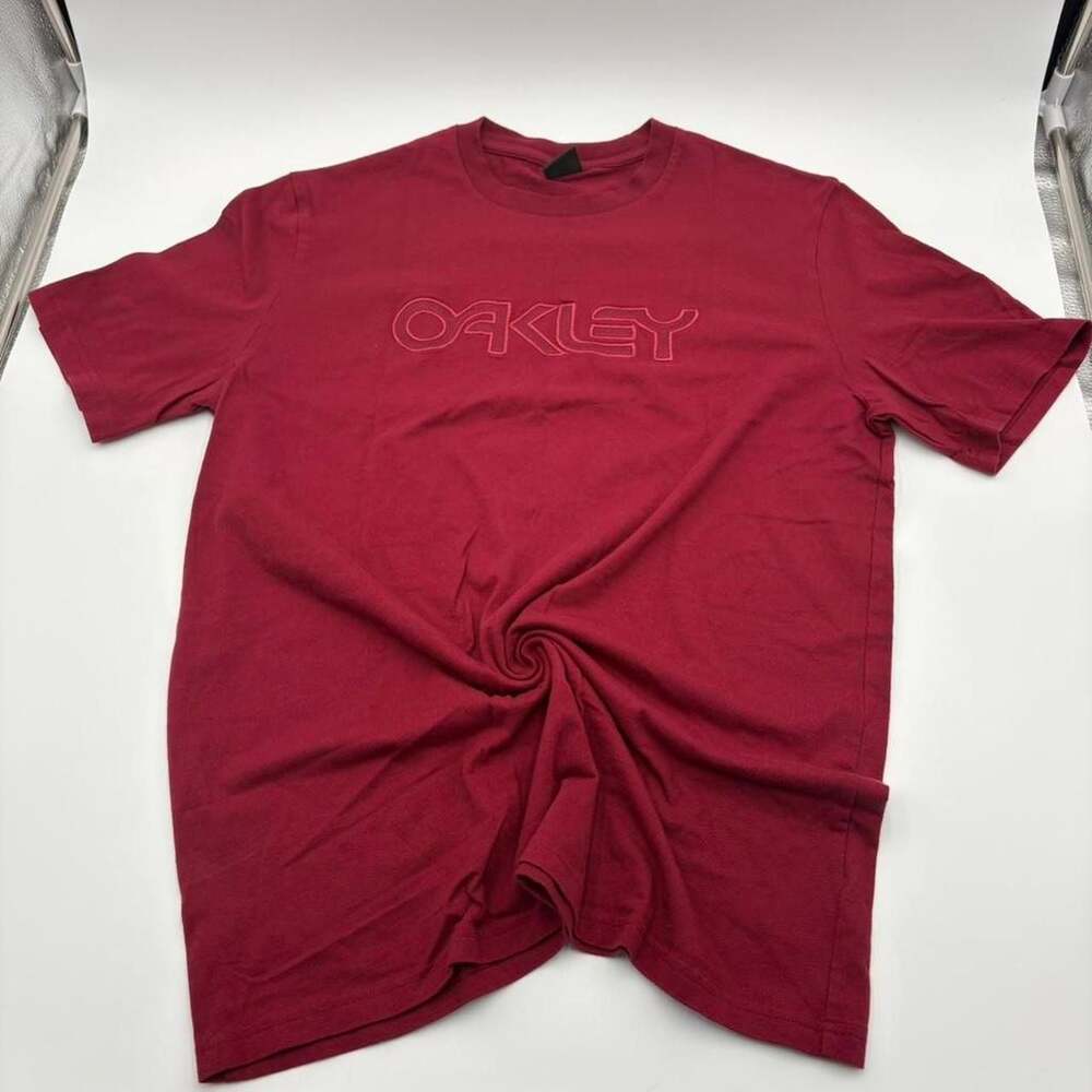Oakley Embroidered Logo Short Sleeve T-Shirt Red